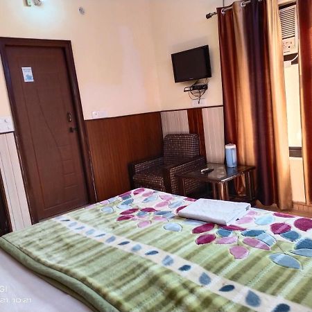 Hotel Vishla Palace By Uttarakhand Hotel Hospitality Narendra Nagar المظهر الخارجي الصورة
