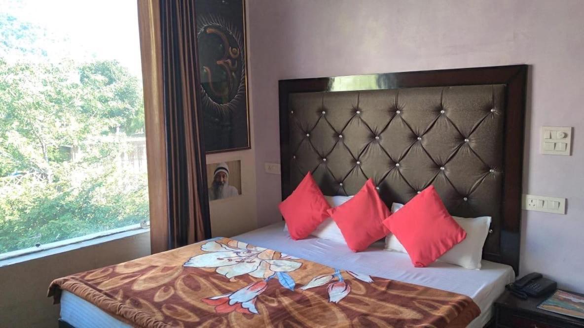 Hotel Vishla Palace By Uttarakhand Hotel Hospitality Narendra Nagar المظهر الخارجي الصورة